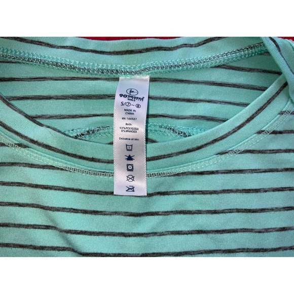 Guess Kids Pink Striped Sequin Logo Sweater Size 7 &‎ Two Long Sleeve Tops - Picture 7 of 12